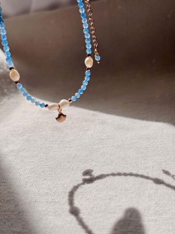 Collana zirconi acqua marina e conchiglia